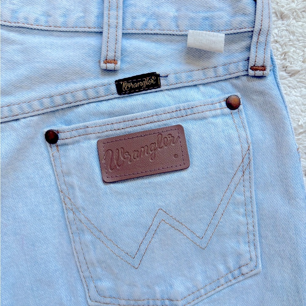 Wrangler 90s Vintage Lightwash Blue Denim Jeans